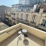 Casa Corso Is An Elegant Center House With Terrace Views Of Main Street Feriehus *