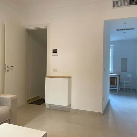 Ferienhaus Casa Corso Is An Elegant Center House With Terrace Views Of Main Street Taormina